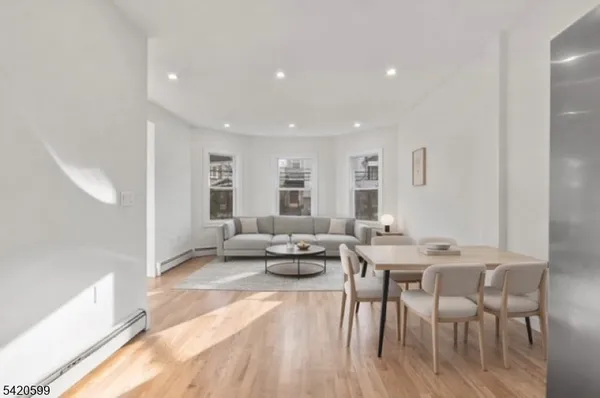 $2,400 | 180 North 12th Street, Newark, NJ 07107