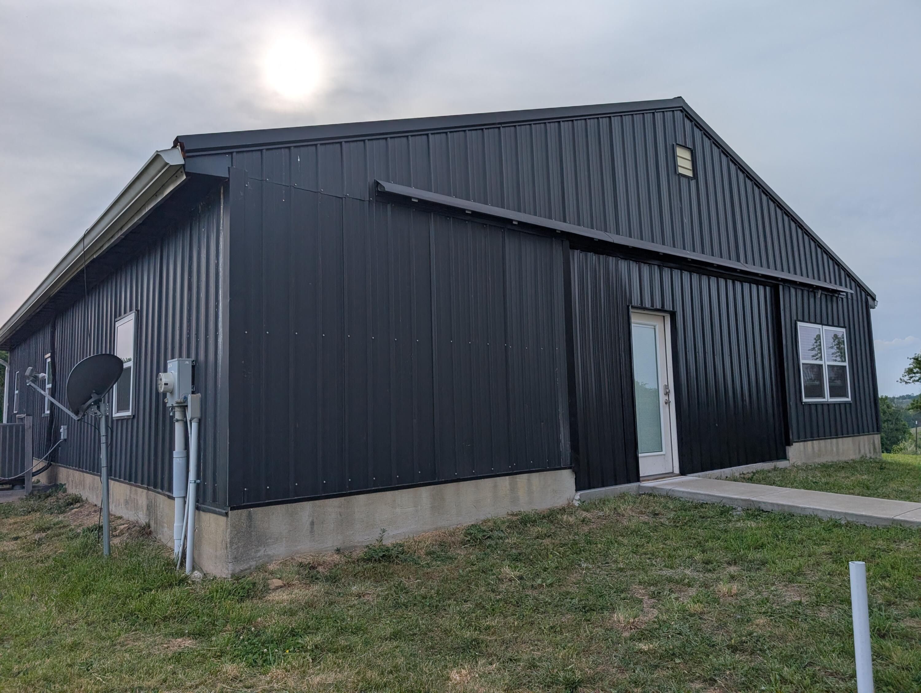 534 Maple Grove Road Richmond, KY 40475 - Photo 8 of 47 PXL_20260518_221237648.MP