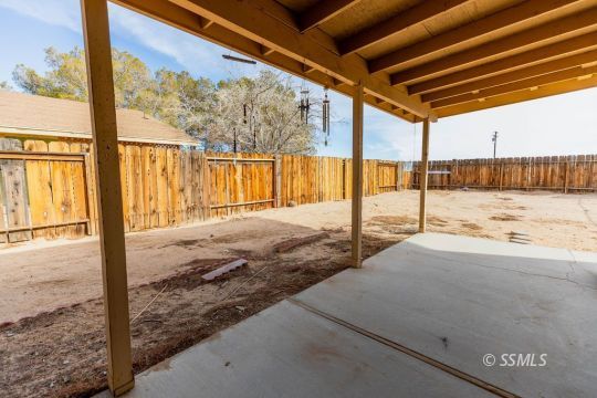 348 South Locust Street Ridgecrest, CA 93555 - Photo 20 of 21 a view of a backyard of the house