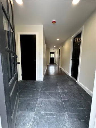 $2,700 | 1185 Putnam Pike, Unit A, Glocester, RI 02814