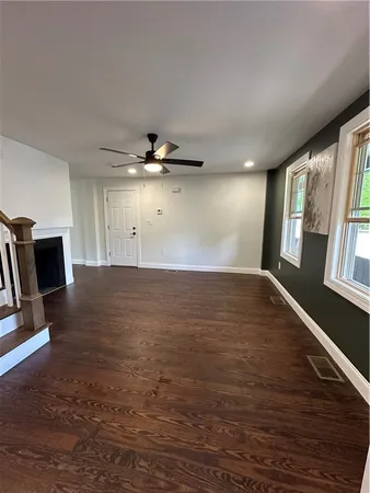 $2,700 | 1185 Putnam Pike, Unit A, Glocester, RI 02814