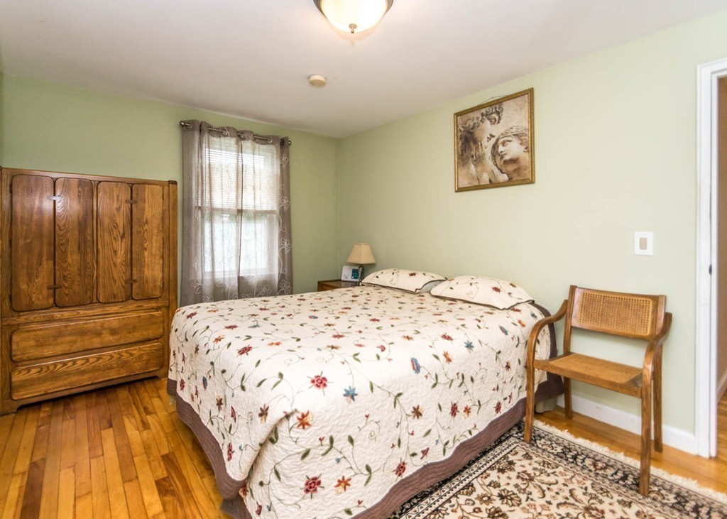 1369 Trapelo Road Waltham, MA 02451 - Photo 14 of 30