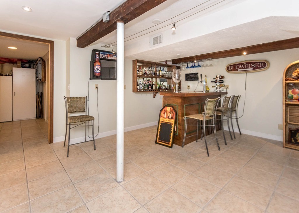1369 Trapelo Road Waltham, MA 02451 - Photo 23 of 30