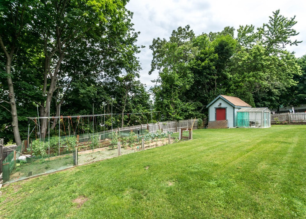 1369 Trapelo Road Waltham, MA 02451 - Photo 27 of 30