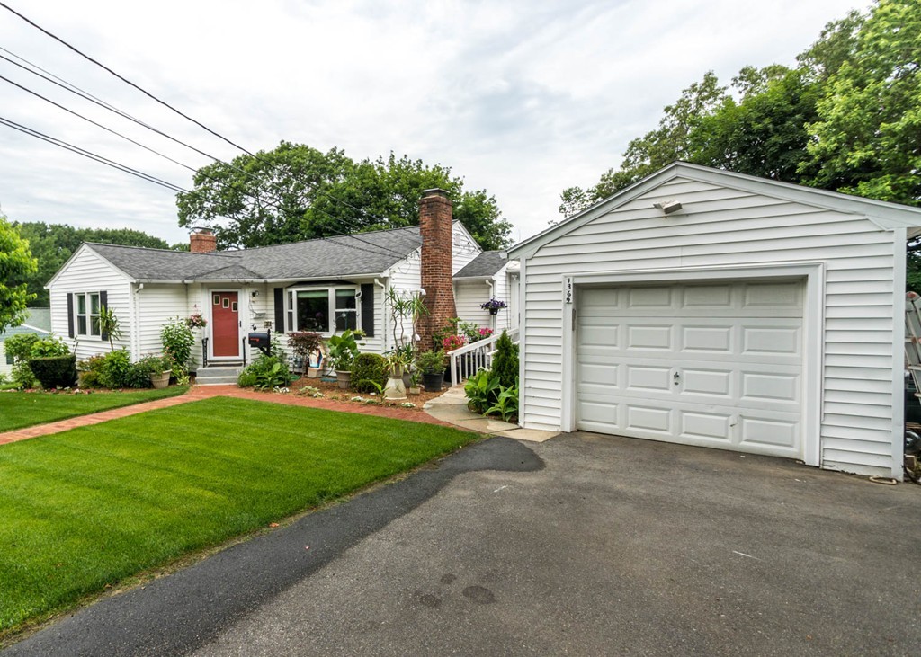 1369 Trapelo Road Waltham, MA 02451 - Photo 30 of 30