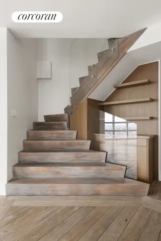 $7,499,000 | 146 West 57th Street, Unit PHA | Theater District