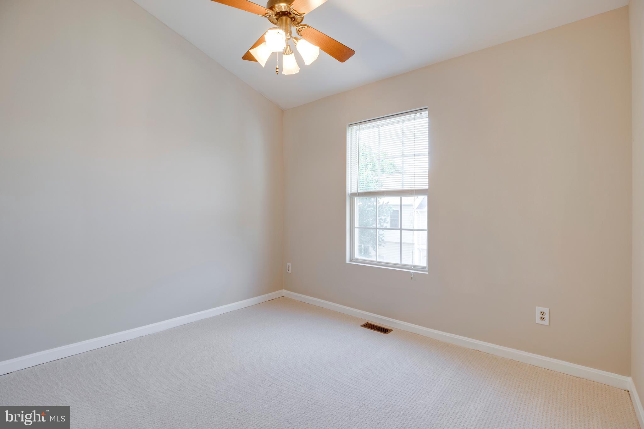 14113 Asher View Centreville, VA 20121 - Photo 23 of 47 an empty room with a window