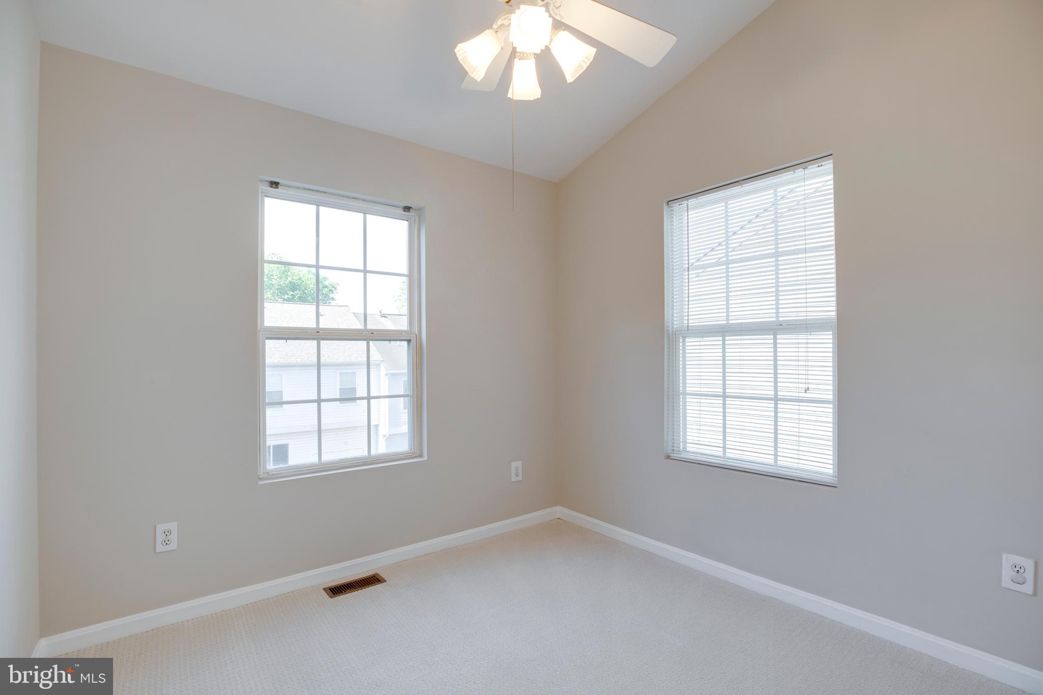 14113 Asher View Centreville, VA 20121 - Photo 25 of 47 an empty room with a window