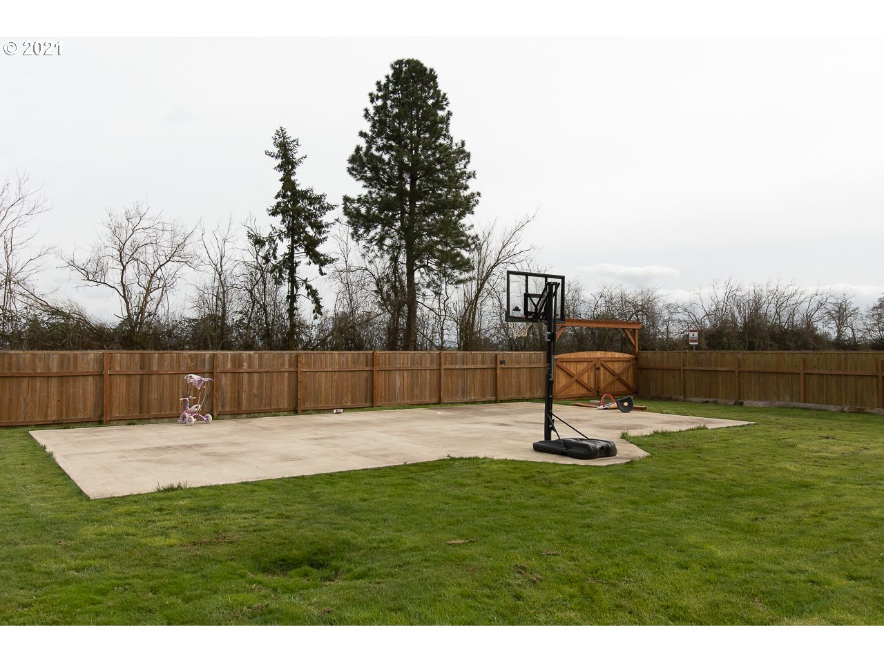 4262 Grand Prairie Road Southeast Albany, OR 97322 - Photo 10 of 29 Gallery Image 10