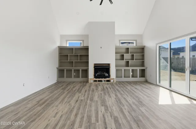 $699,900 | 7 Scenic Lk Cove, Jackson, TN 38305