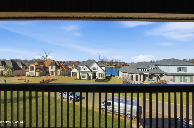 $699,900 | 7 Scenic Lk Cove, Jackson, TN 38305