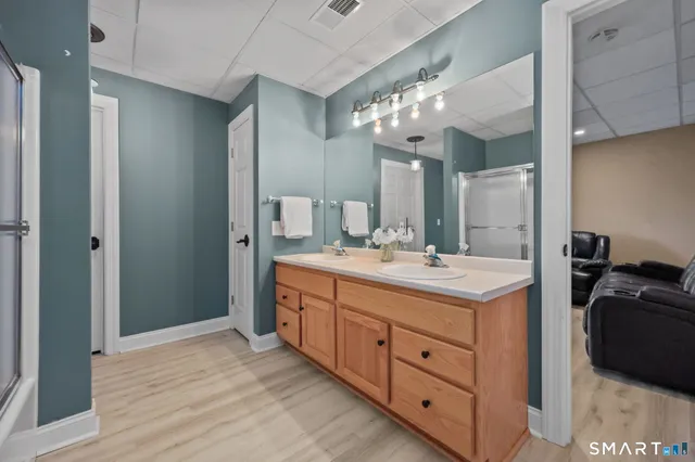 $999,000 | 57 Little Fox Lane, Southbury, CT 06488