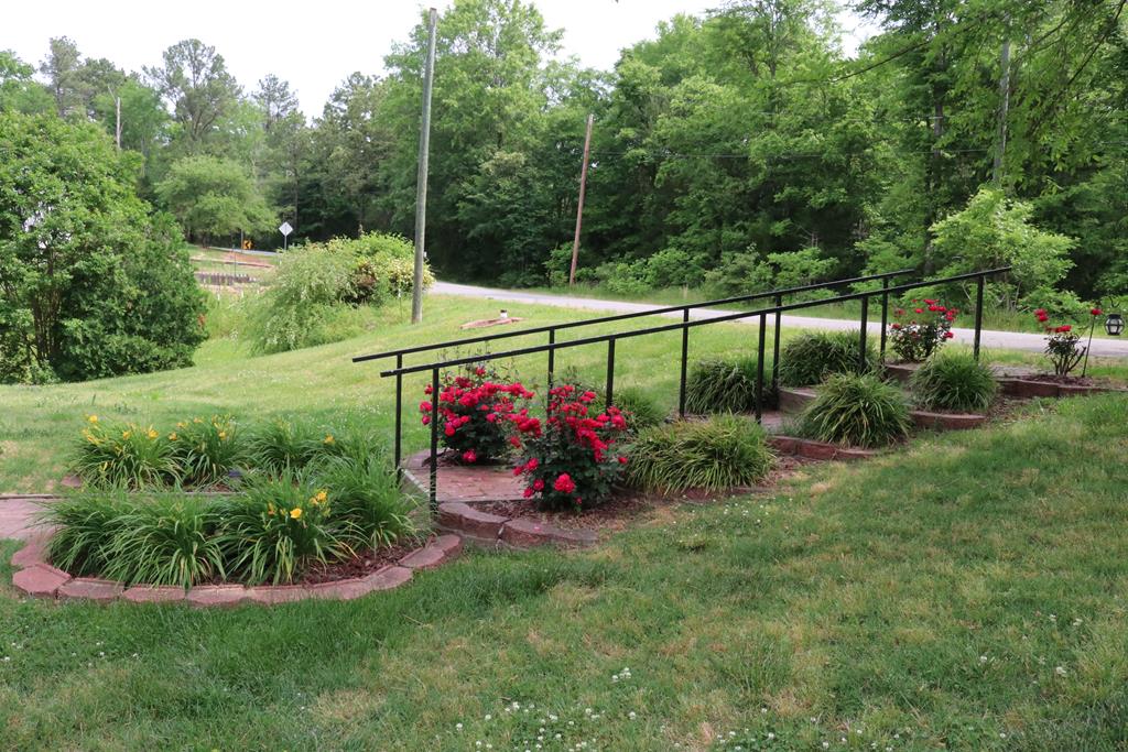825 Stuart Road Farmville, VA 23901 - Photo 3 of 23 Gallery Image 3