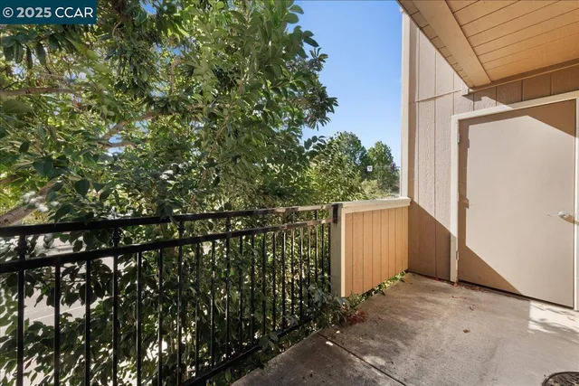 $398,575 | 8975 Alcosta Boulevard, Unit 116, San Ramon, CA 94583