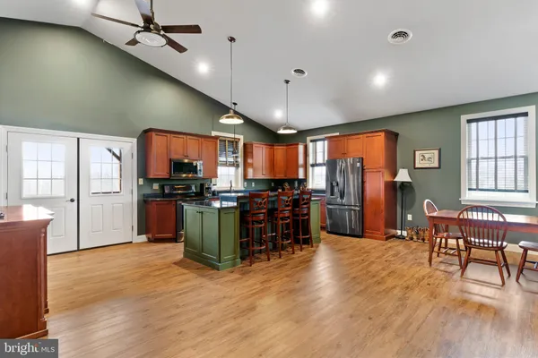 $1,899,900 | 67 East Yellowbreeches Road, Carlisle, PA 17015