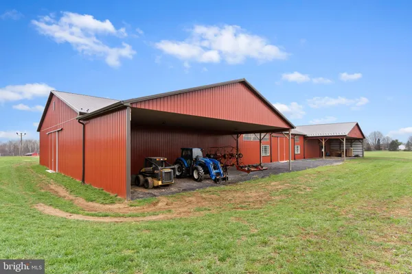 $1,899,900 | 67 East Yellowbreeches Road, Carlisle, PA 17015