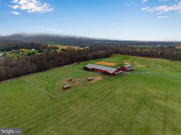 $1,899,900 | 67 East Yellowbreeches Road, Carlisle, PA 17015