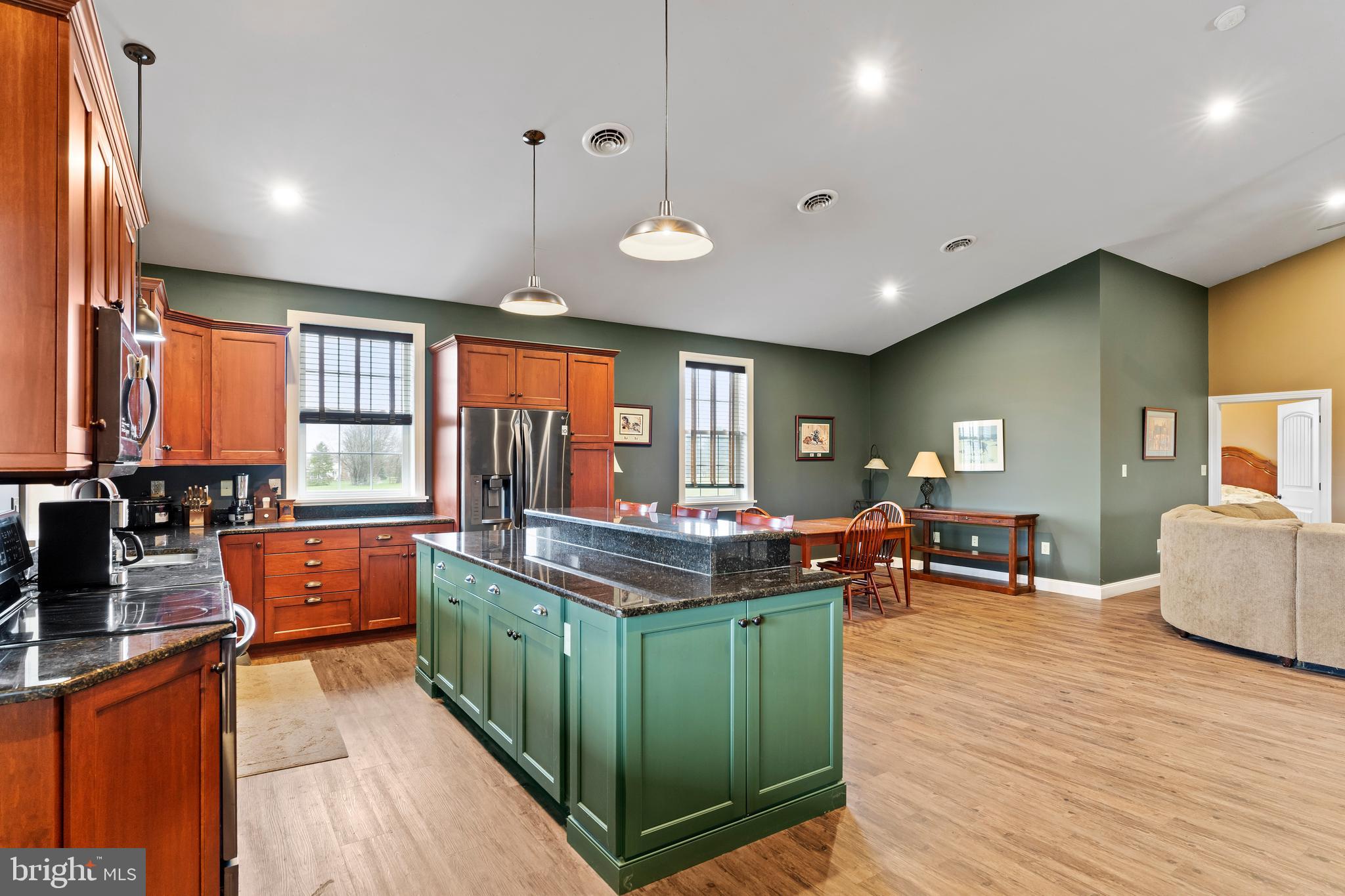 67 East Yellowbreeches Road Carlisle, PA 17015 - Photo 10 of 43 a kitchen with lots of counter top space
