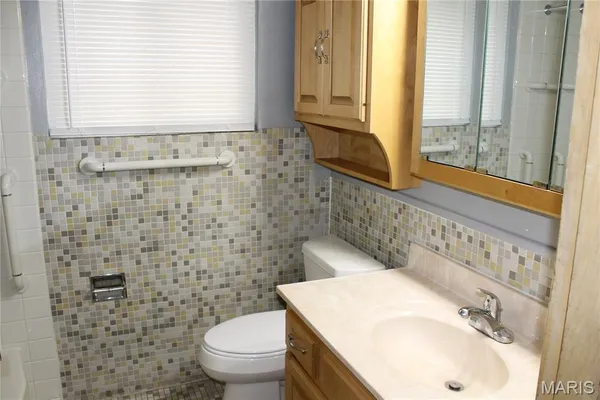 $1,550 | 7428 Morgan Ford Road, St. Louis, MO 63116