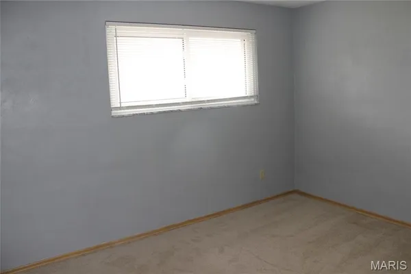 $1,550 | 7428 Morgan Ford Road, St. Louis, MO 63116