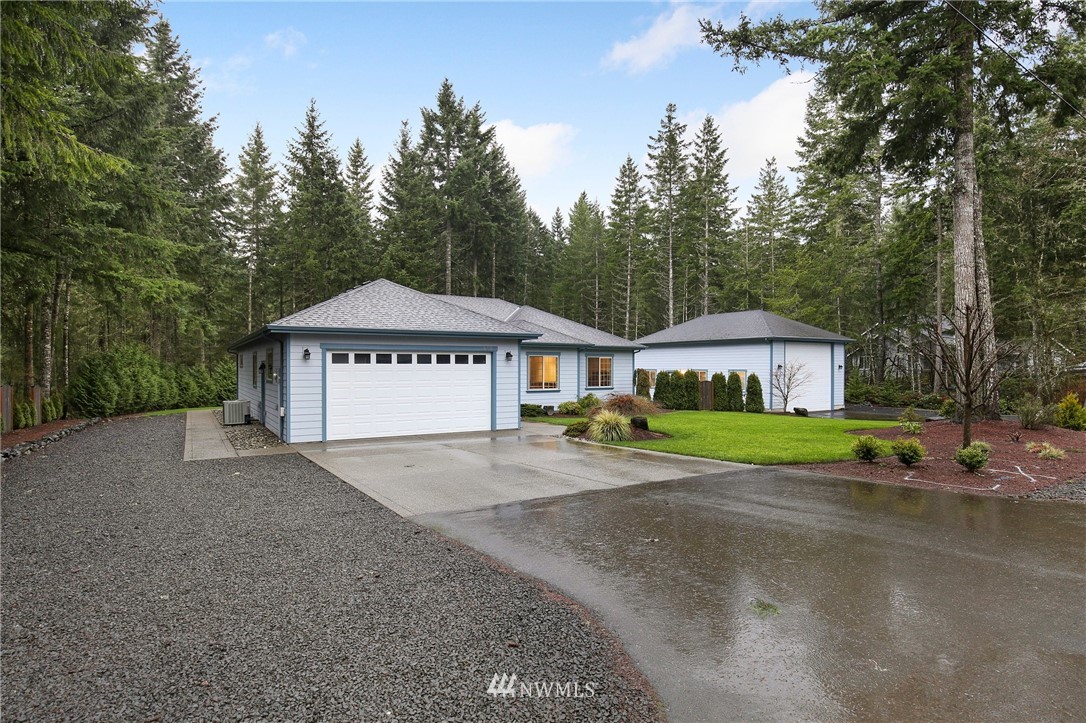 362 Southwest Ragle Court Port Orchard, WA 98367 - Photo 2 of 33 Gallery Image 2
