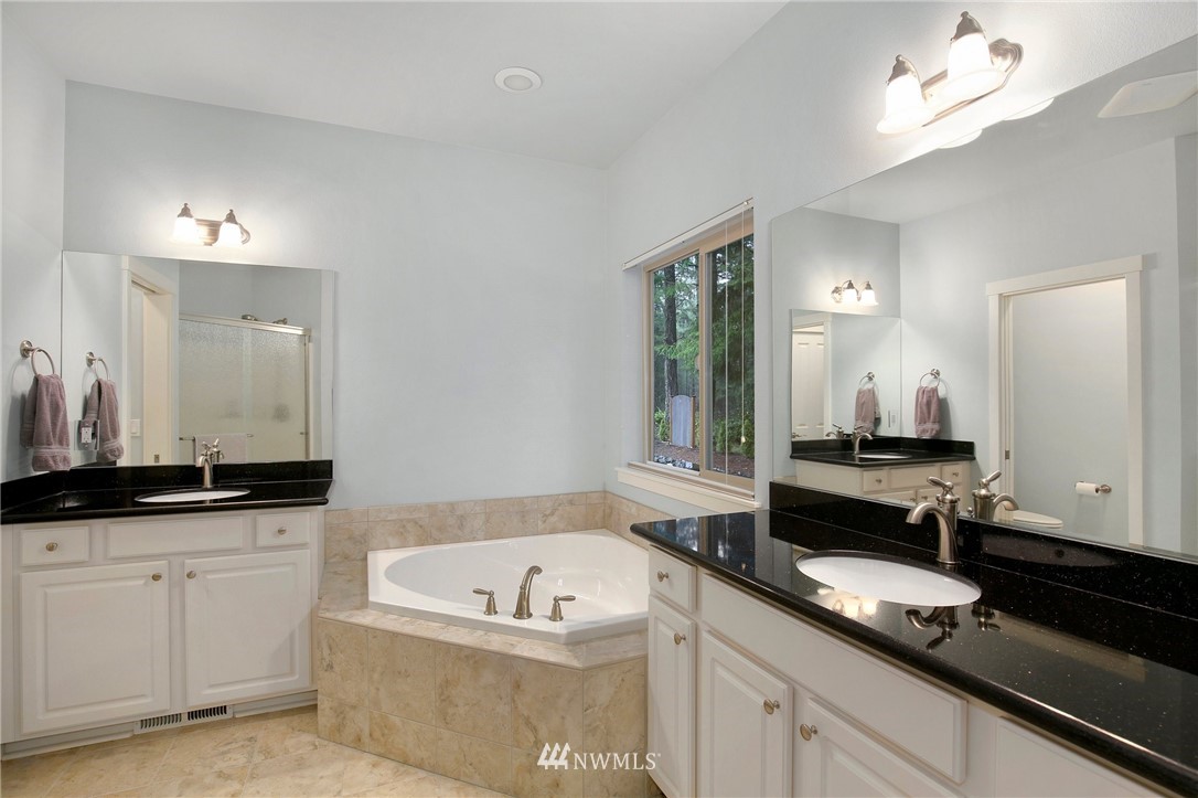 362 Southwest Ragle Court Port Orchard, WA 98367 - Photo 17 of 33 Gallery Image 17