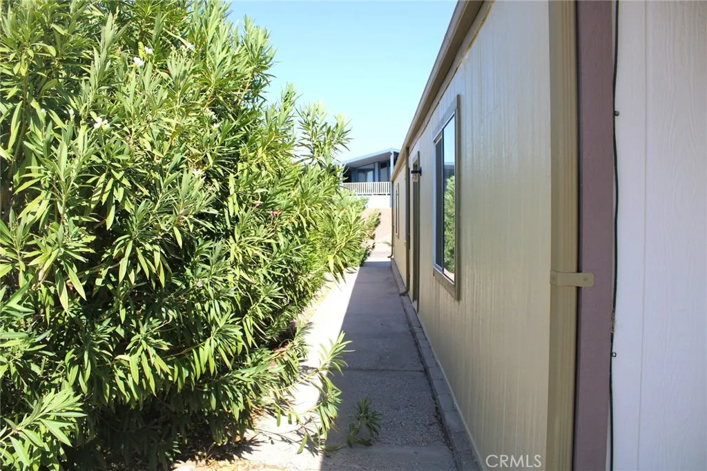 2 Havasu Lake Road, Unit 2 Needles, CA 92363 - Photo 6 of 26