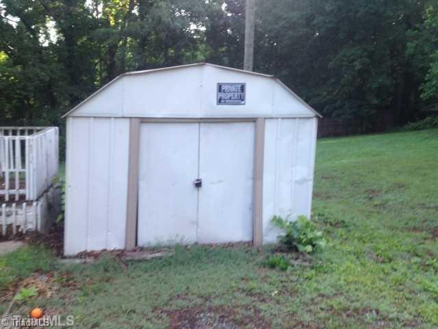 1307 Forest Road Eden, NC 27288 - Photo 6 of 6 Exterior Front.