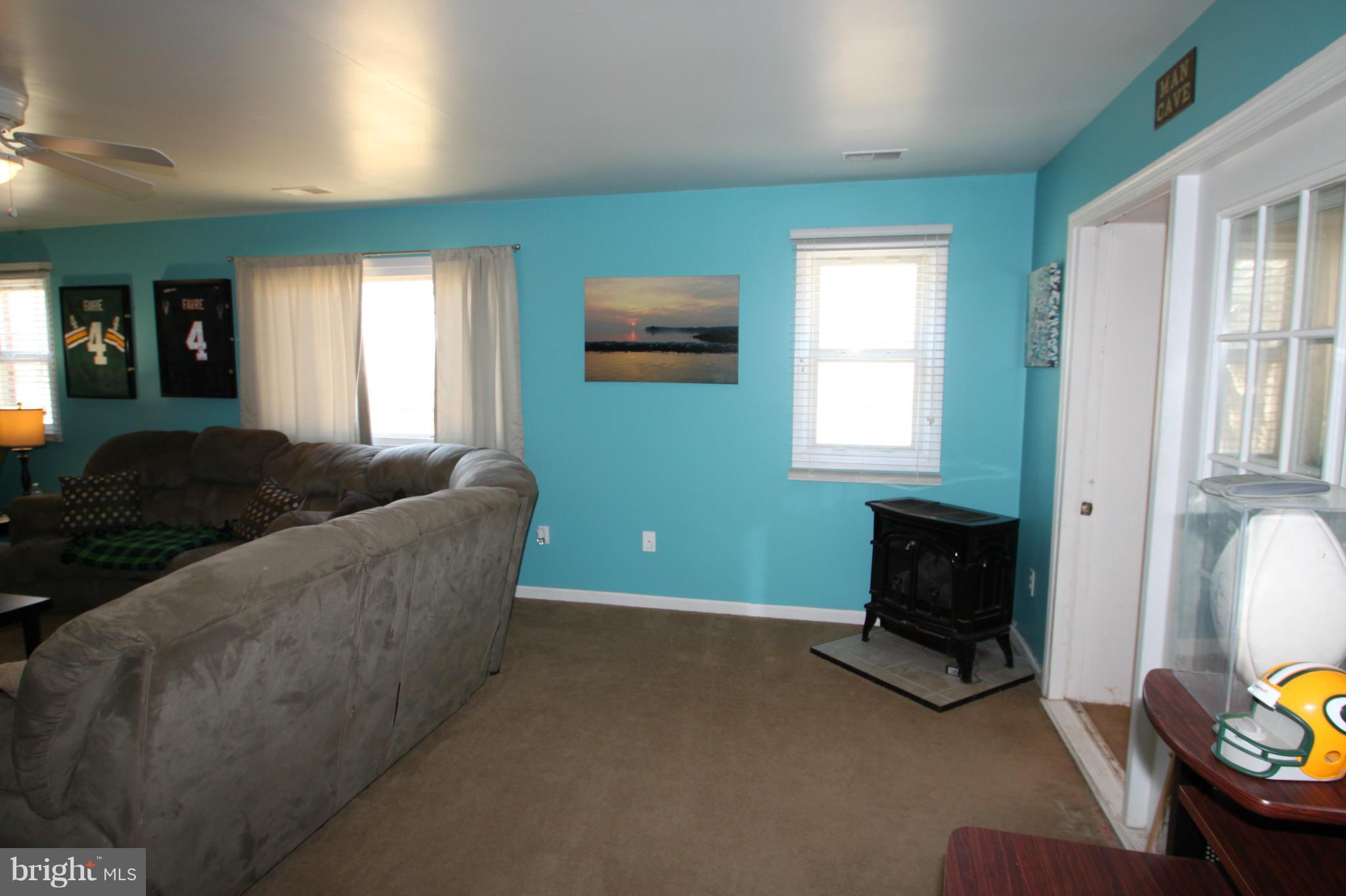 15158 Inlet Road Culpeper, VA 22701 - Photo 11 of 25 Family Room