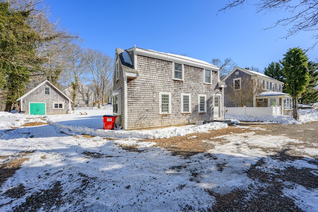 88 Route 6A Orleans, MA 02653 - Photo 19 of 23