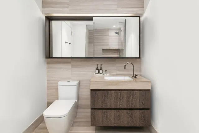 $2,150,000 | 225 14th Street, Unit GARDENA | Park Slope