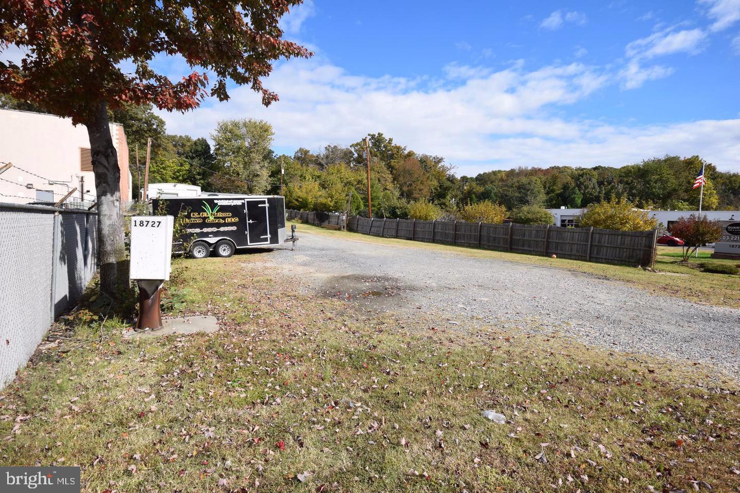 18727 Fuller Heights Road Triangle, VA 22172 - Photo 2 of 6