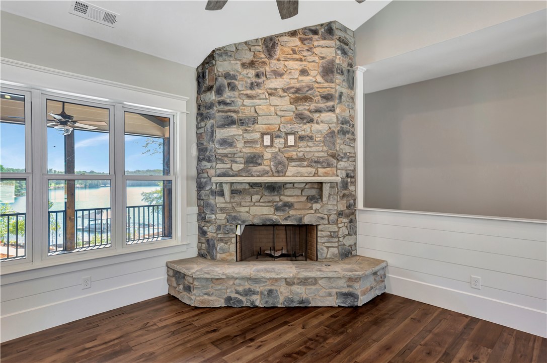 327 McAlister Road West Union, SC 29696 - Photo 12 of 45 Gallery Image 12