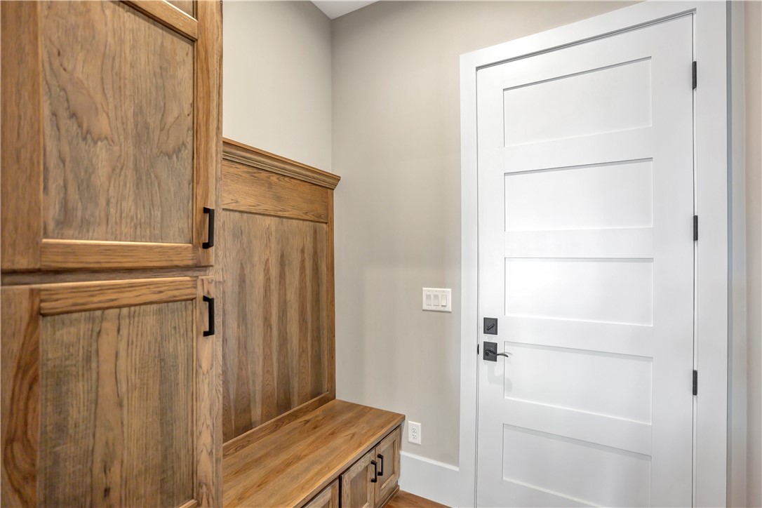 327 McAlister Road West Union, SC 29696 - Photo 24 of 45 Mud Room Area