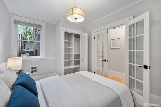 a view of utility room with washer and dryer