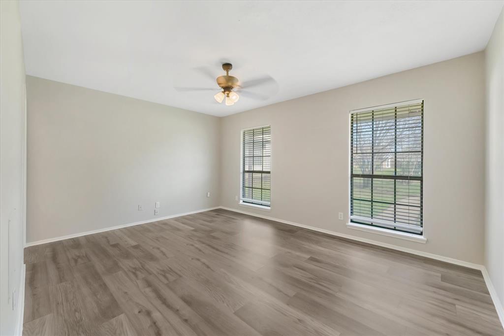 8 Hawthorne Circle Allen, TX 75002 - Photo 11 of 31