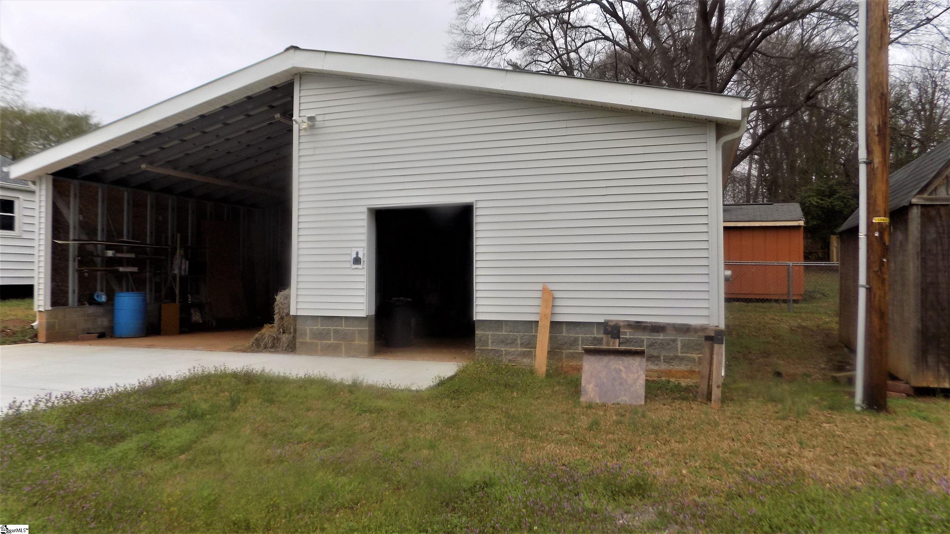 15 Rutledge Avenue Greenville, SC 29617 - Photo 5 of 7 Gallery Image 5