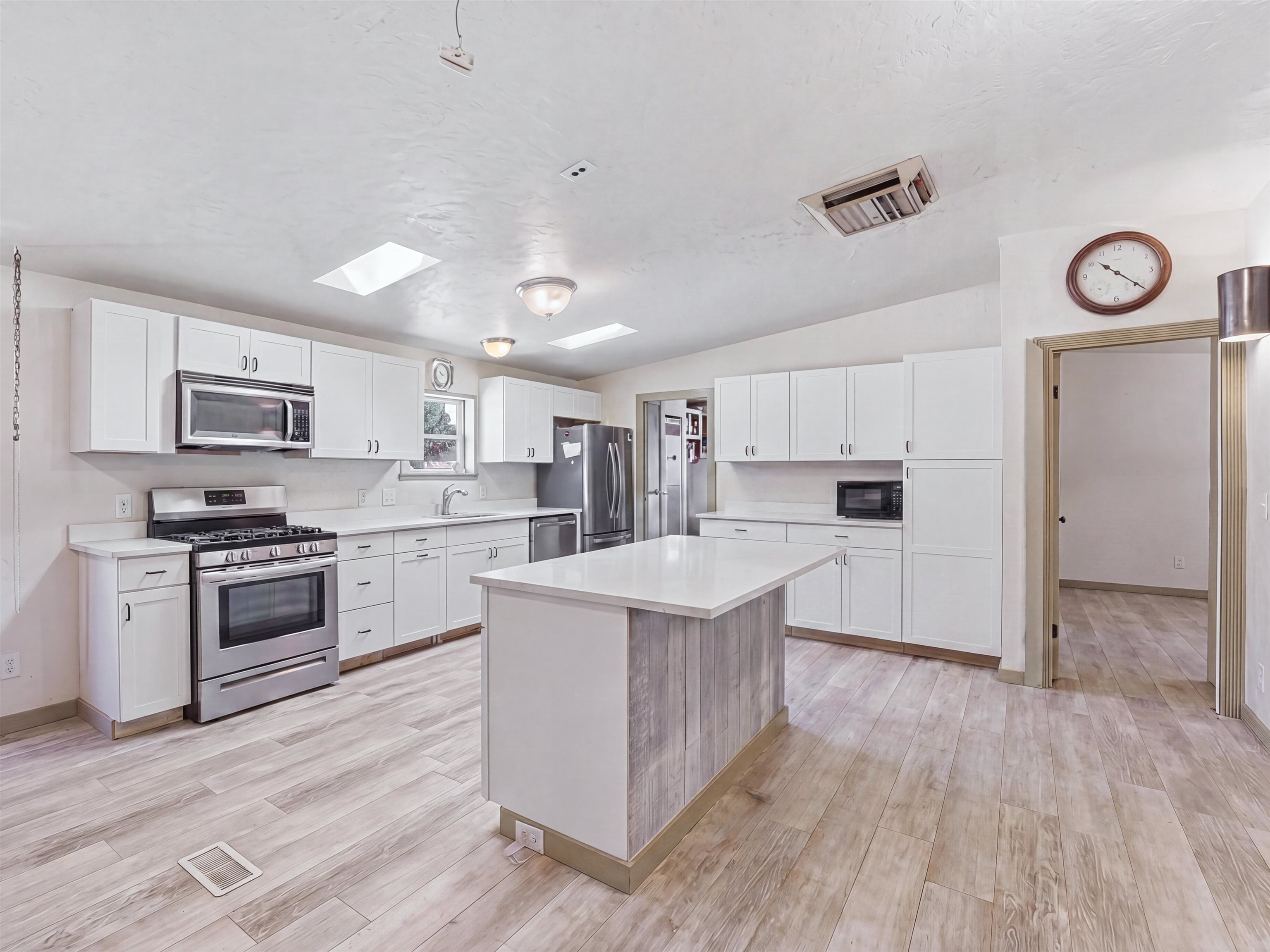 530 Centennial Road Grand Junction, CO 81504 - Photo 4 of 15
