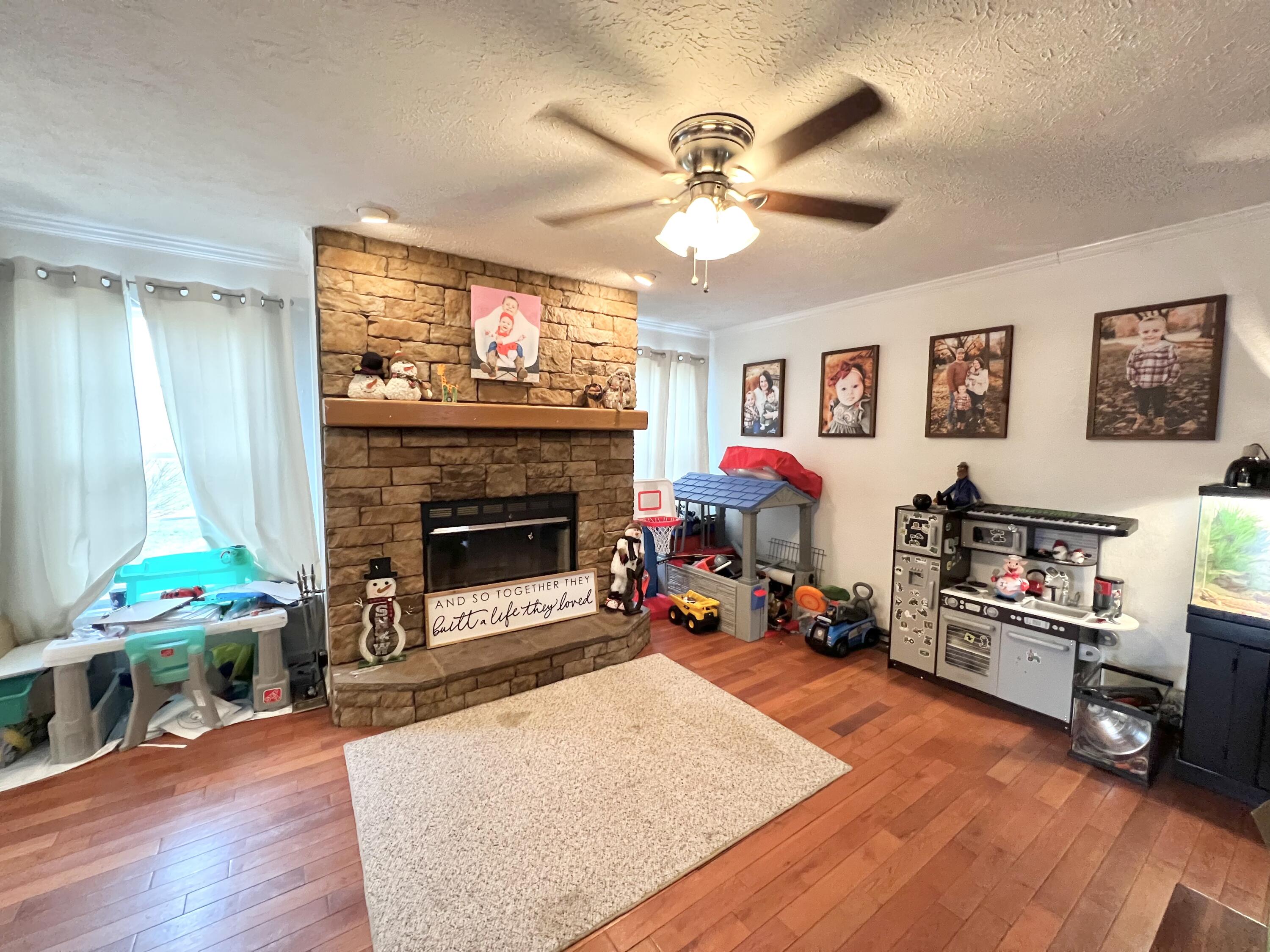 156 Fruit Tree Road St. Paul, VA 24283 - Photo 14 of 33 5E8CD99B-59A5-47DB-8957-89ADED3997E9