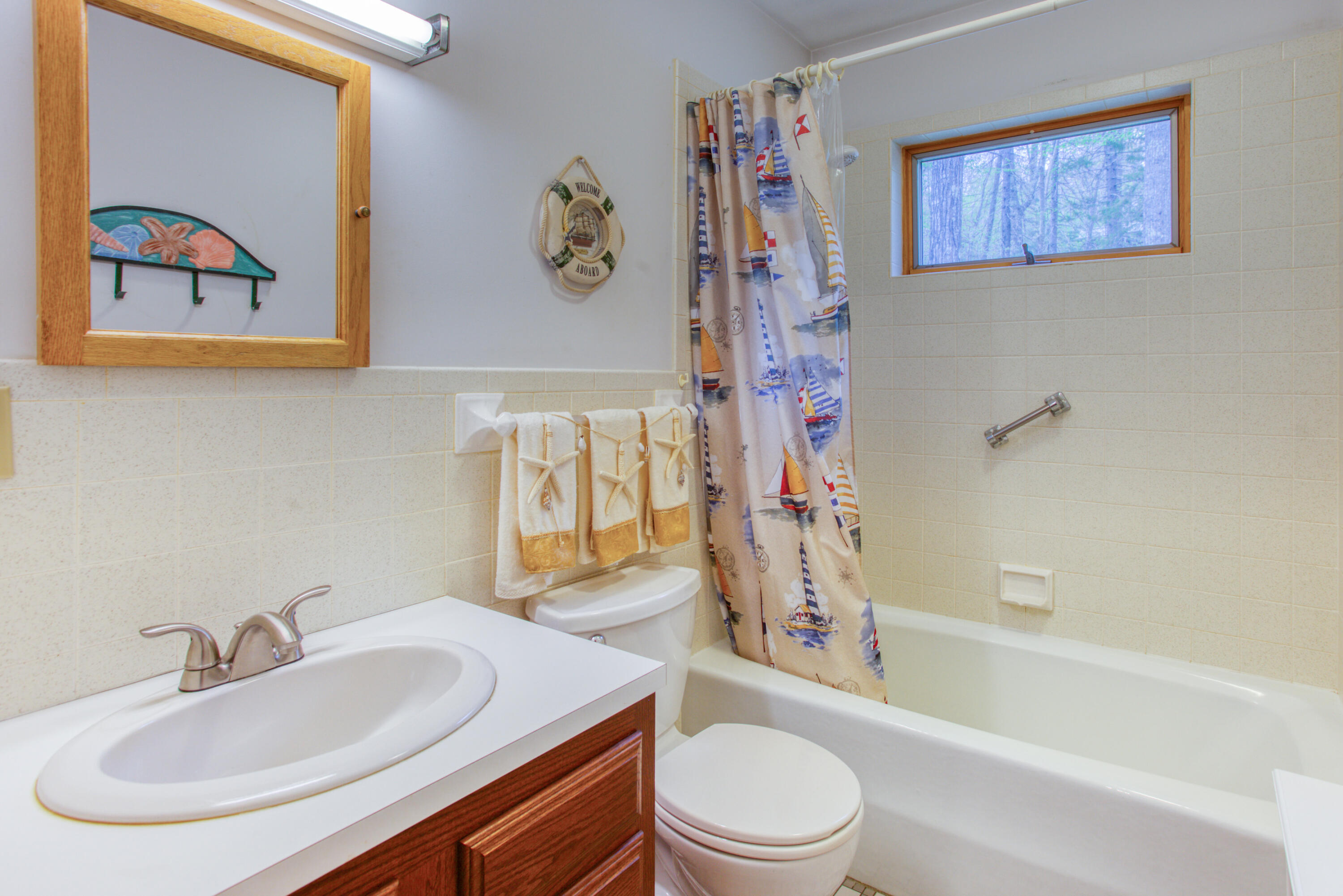 9 Cliff Road Boothbay, ME 04537 - Photo 17 of 22 13