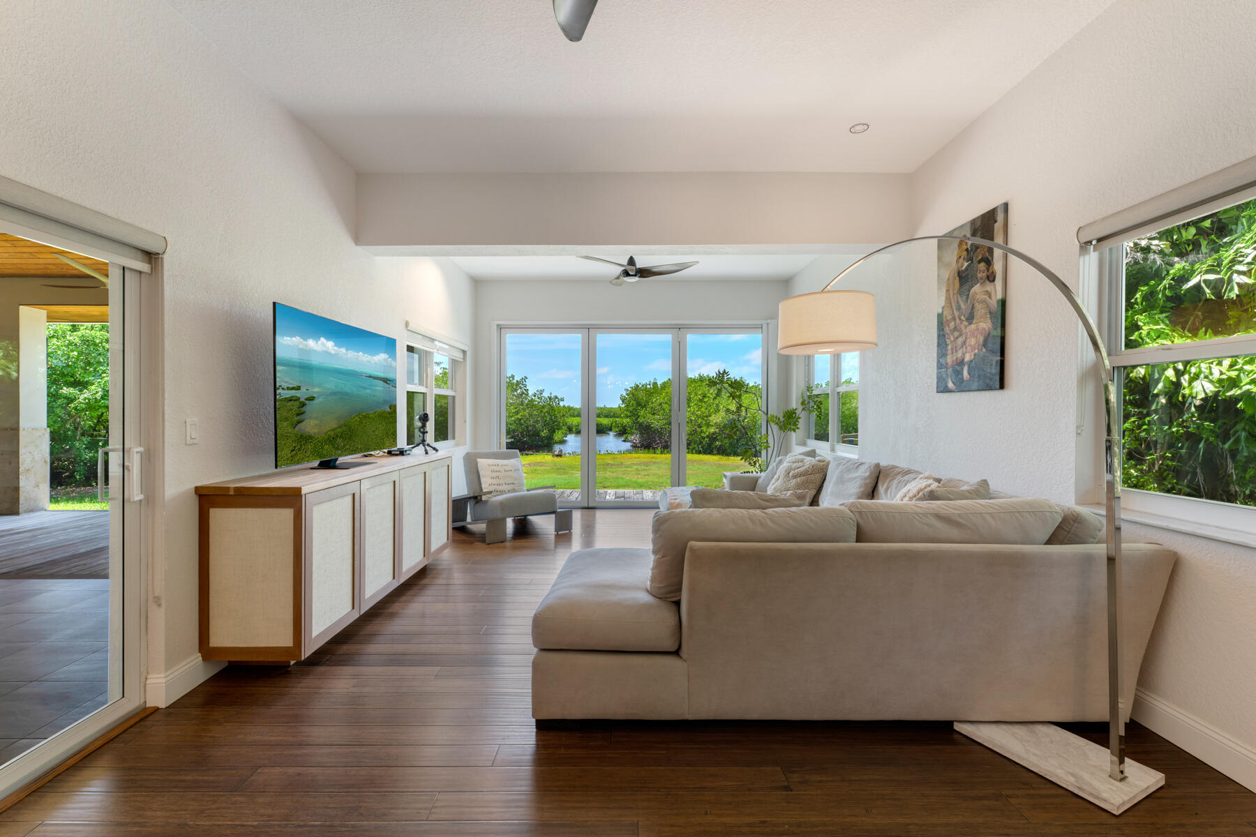 120 Coco Plum Road South, Unit S Key Largo, FL 33037 - Photo 12 of 46 Living Room