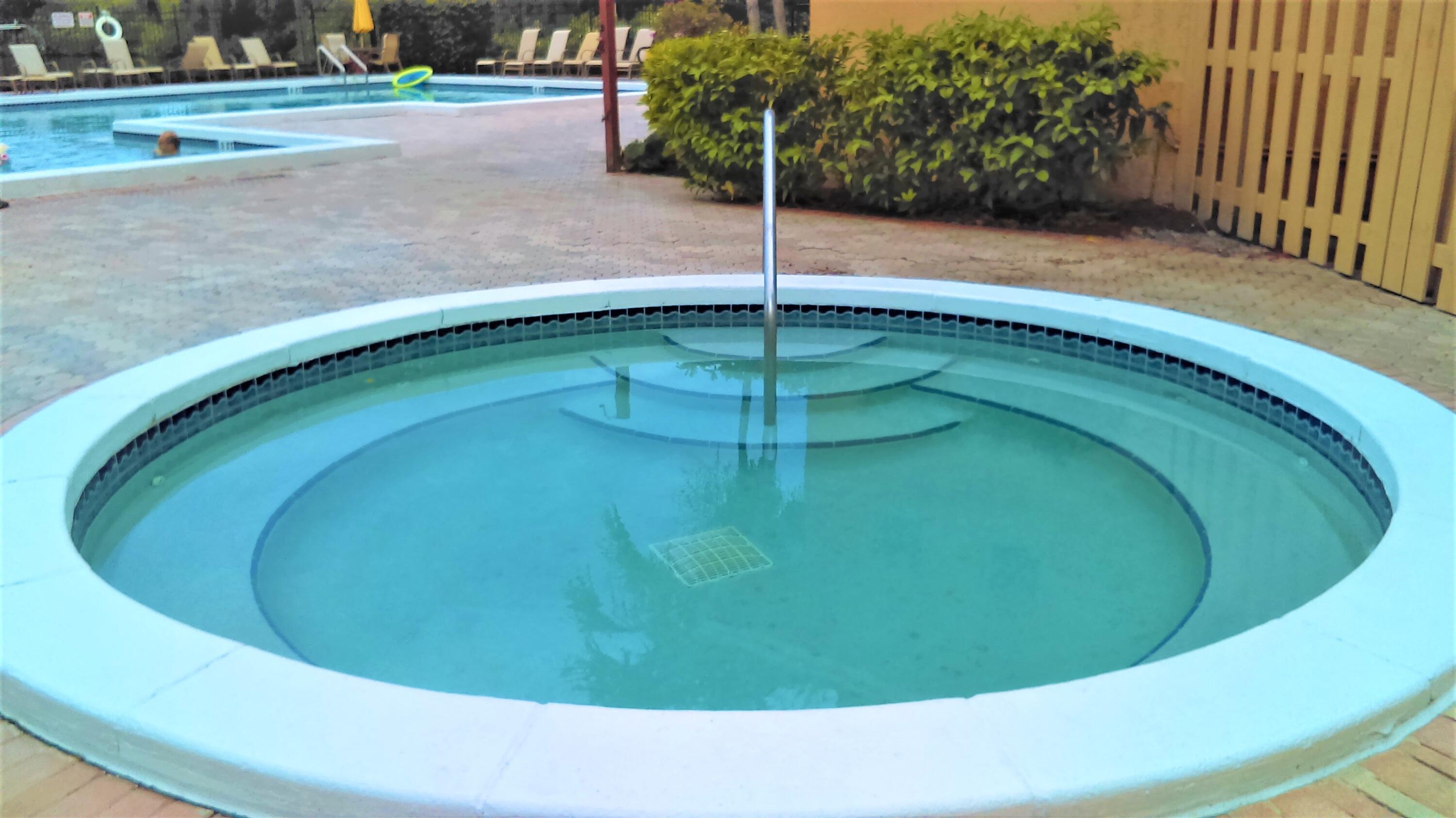 1915 Lavers Circle, Unit E208 Delray Beach, FL 33444 - Photo 20 of 20 hot tub