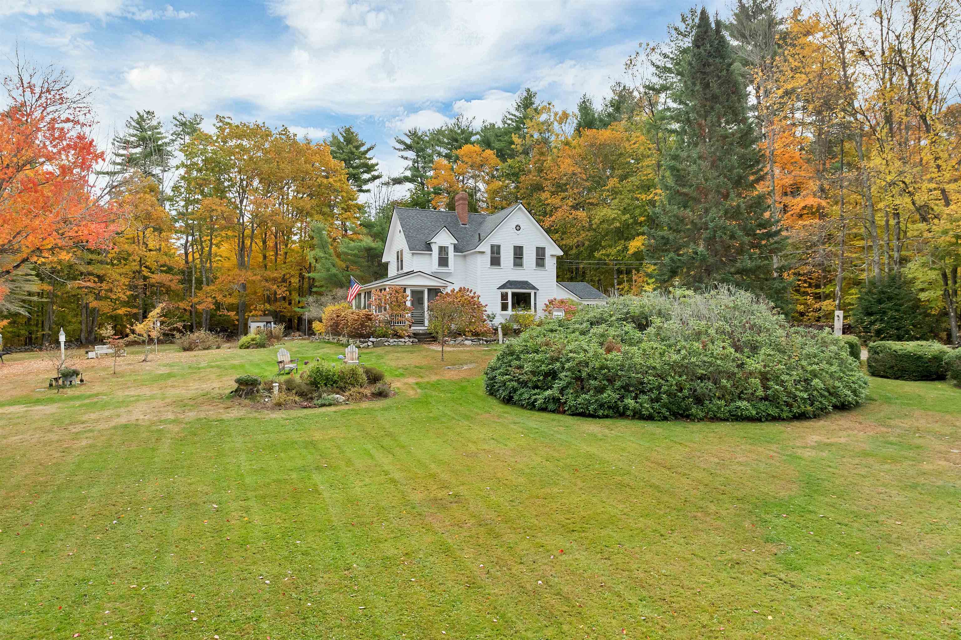 645 North Main Street Wolfeboro, NH 03894 - Photo 5 of 56