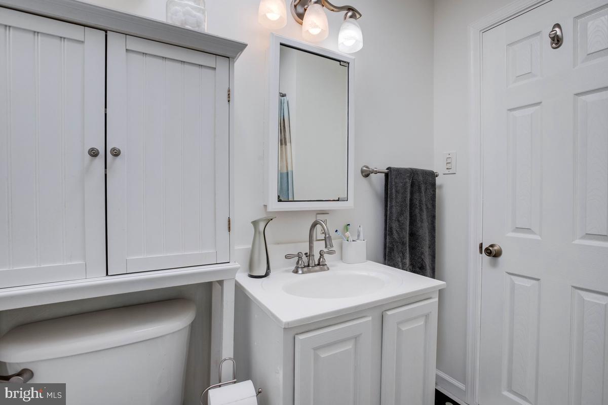 3574 Benzinger Road Baltimore, MD 21229 - Photo 18 of 29 Charming bathroom with modern touches.
