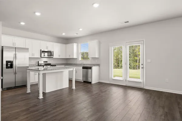 $438,930 | 352 Streamsong Road, Evans, GA 30809