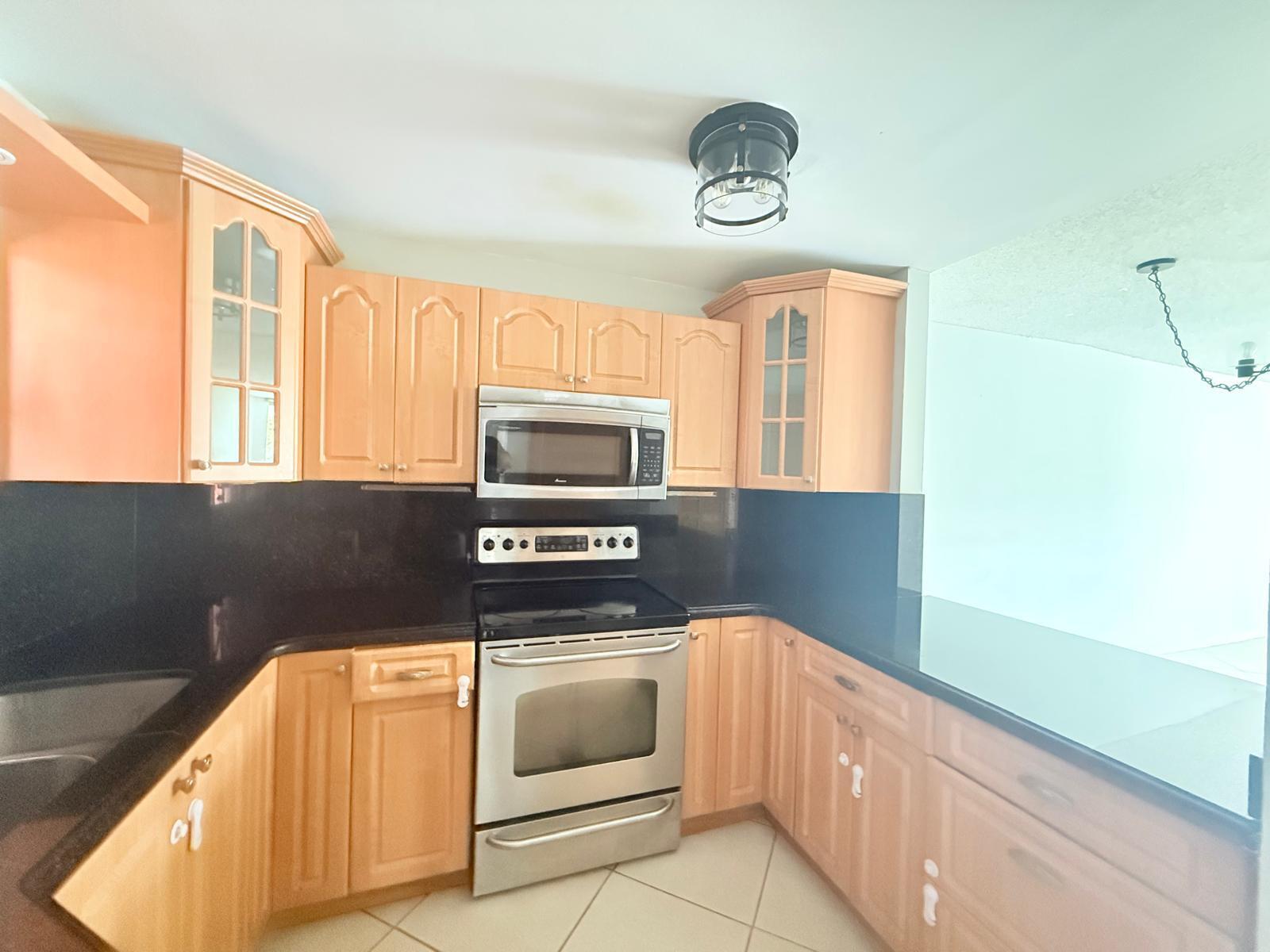 1750 West 46th Street, Unit 222 Hialeah, FL 33012 - Photo 11 of 42 10