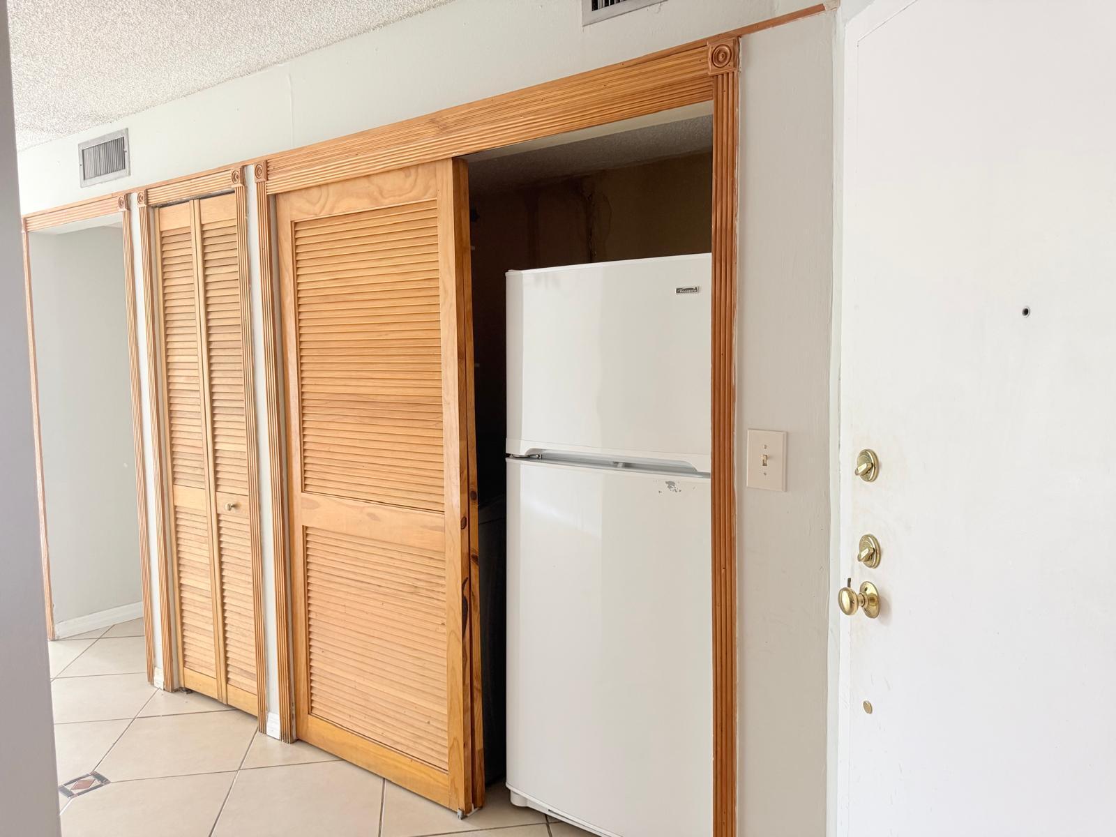 1750 West 46th Street, Unit 222 Hialeah, FL 33012 - Photo 12 of 42 11