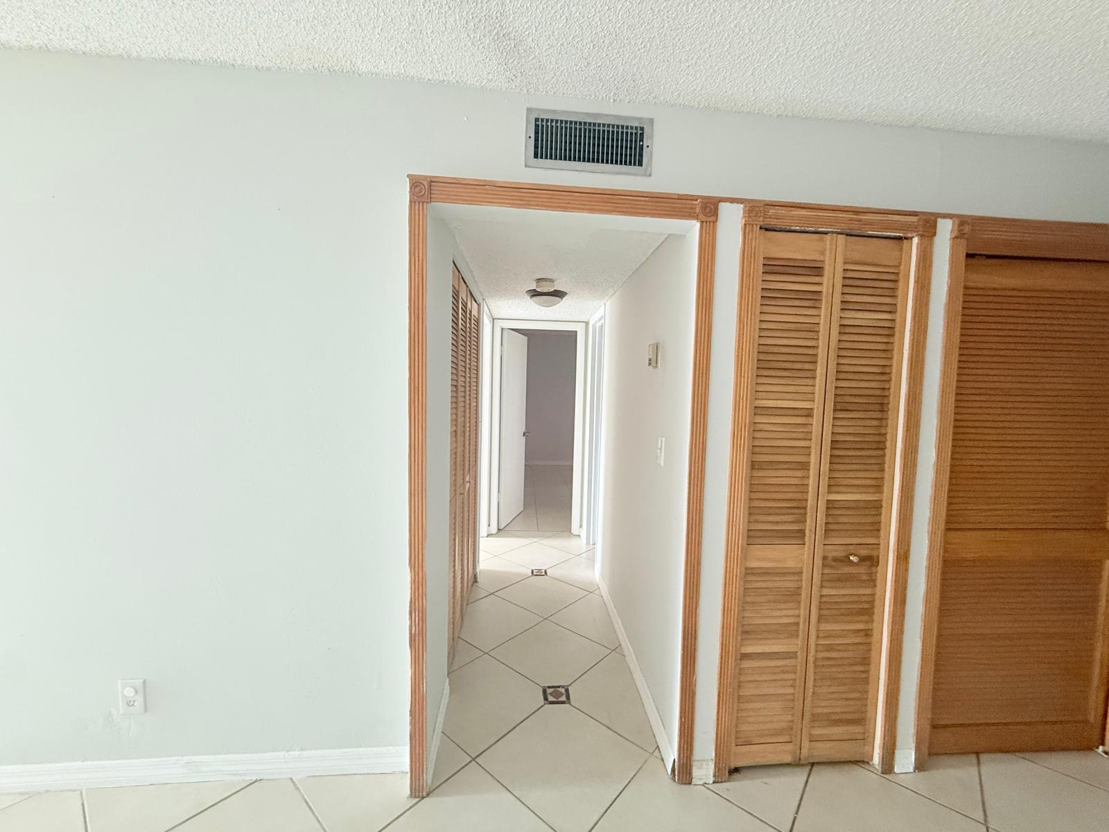 1750 West 46th Street, Unit 222 Hialeah, FL 33012 - Photo 14 of 42 13