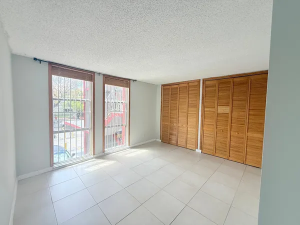 $270,000 | 1750 West 46th Street, Unit 222, Hialeah, FL 33012