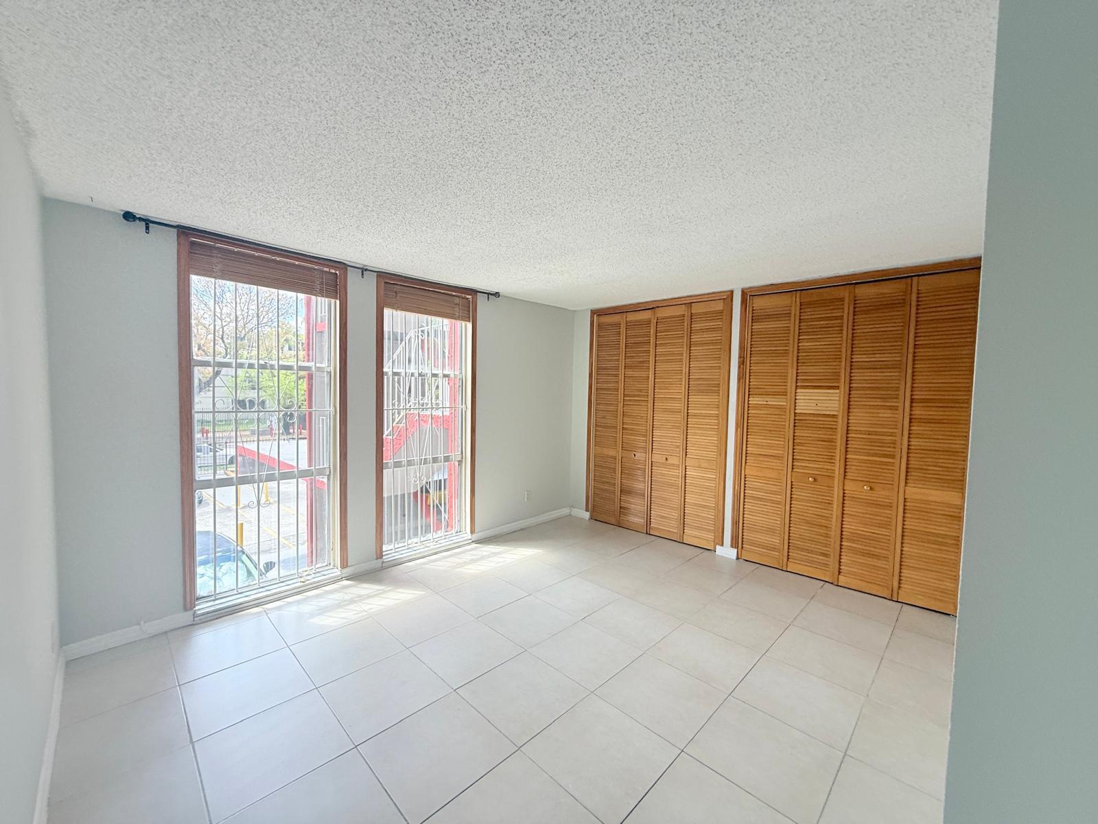 1750 West 46th Street, Unit 222 Hialeah, FL 33012 - Photo 16 of 42 15